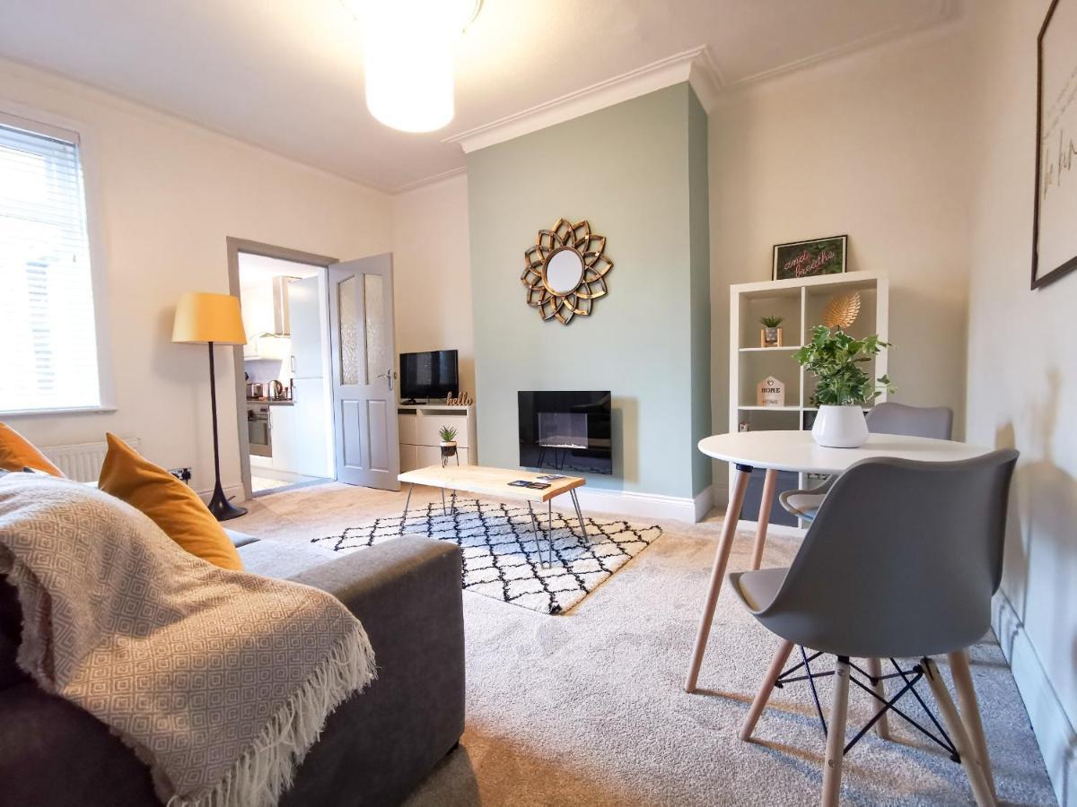 Parsons Apartments By Week2Week Westoe エクステリア 写真