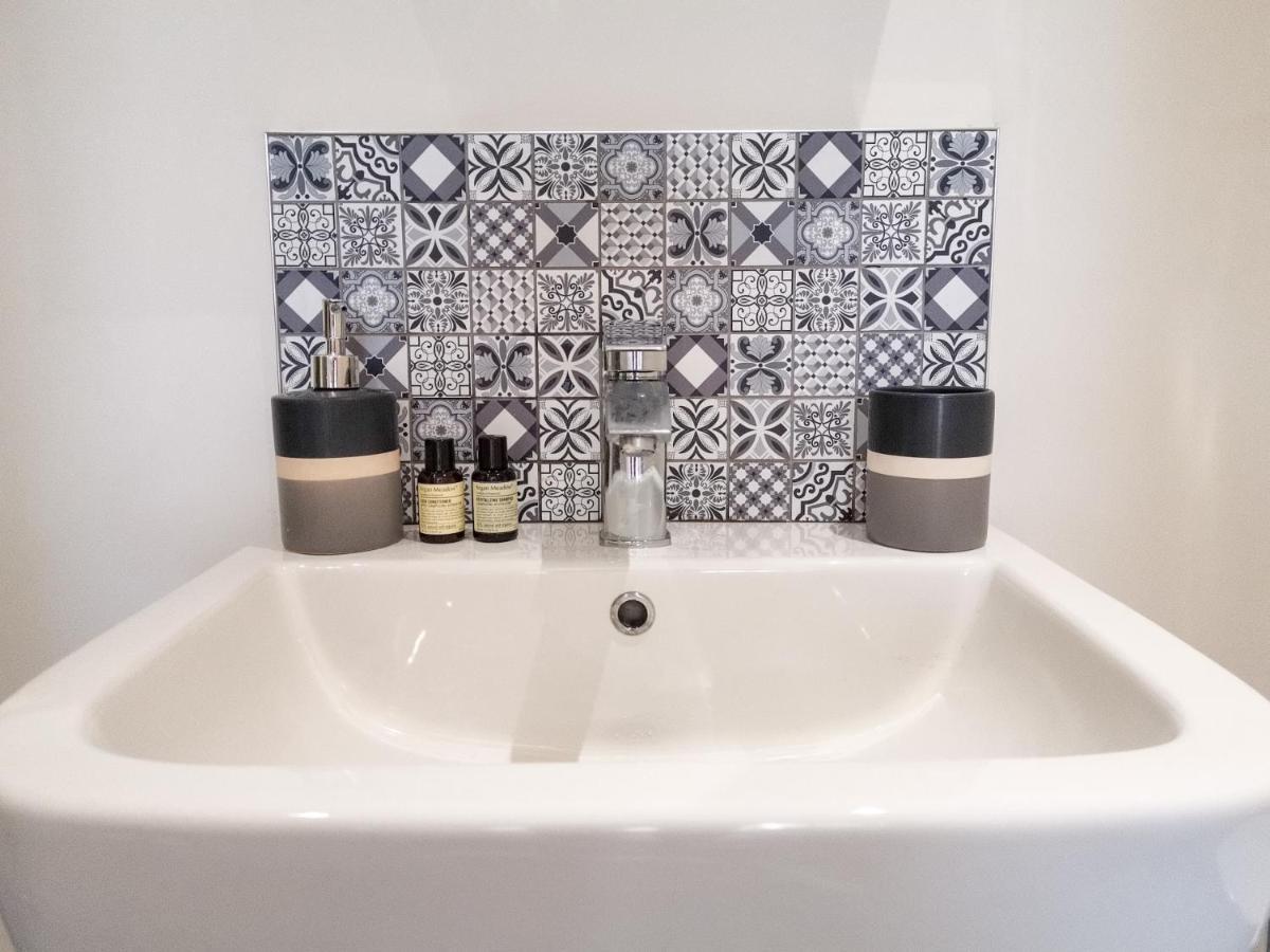 Parsons Apartments By Week2Week Westoe エクステリア 写真