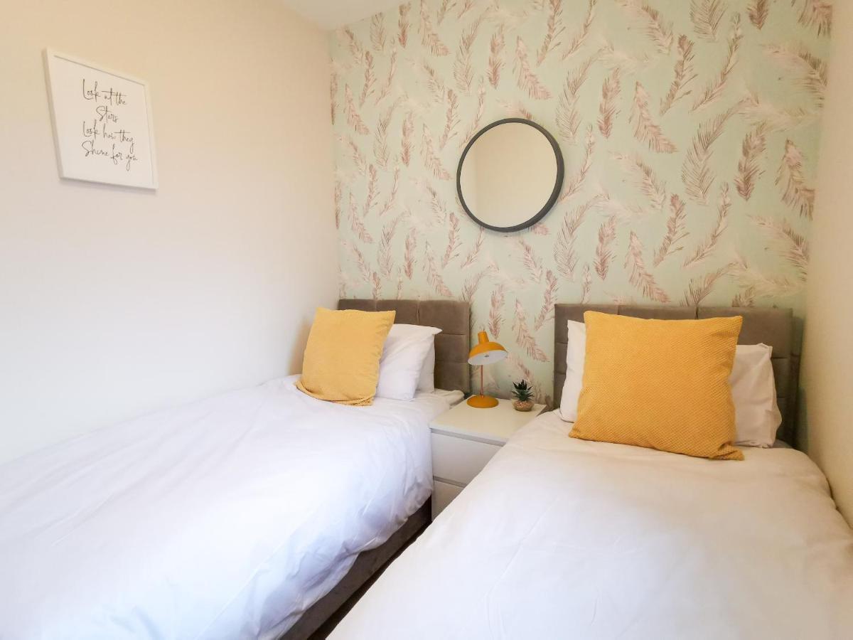 Parsons Apartments By Week2Week Westoe エクステリア 写真